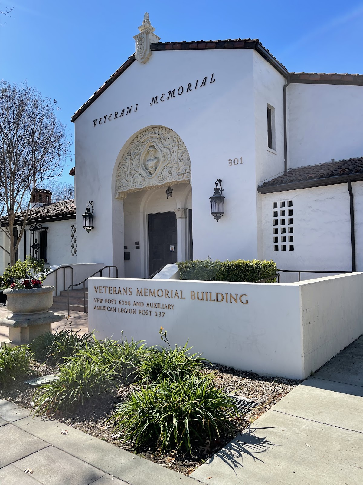Veterans Memorial Building