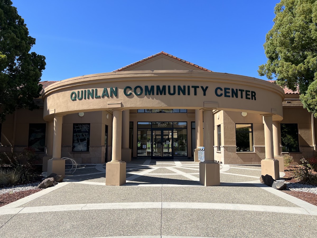 Quinlan Community Center