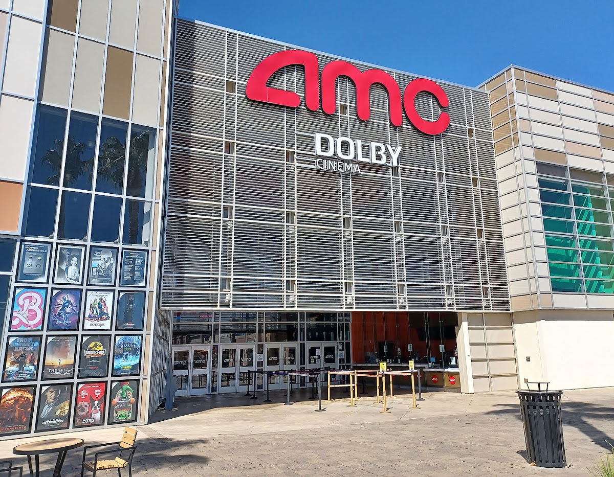 AMC Brentwood 14