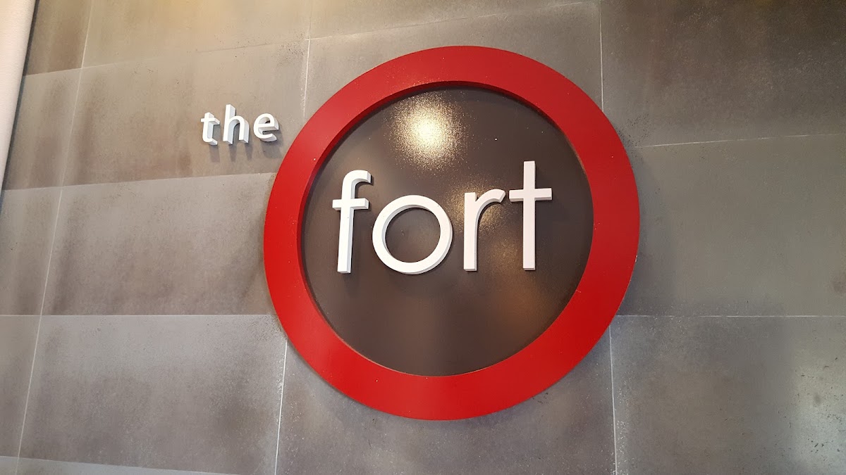 Fort McKinley Restaurant, Bar & Banquet