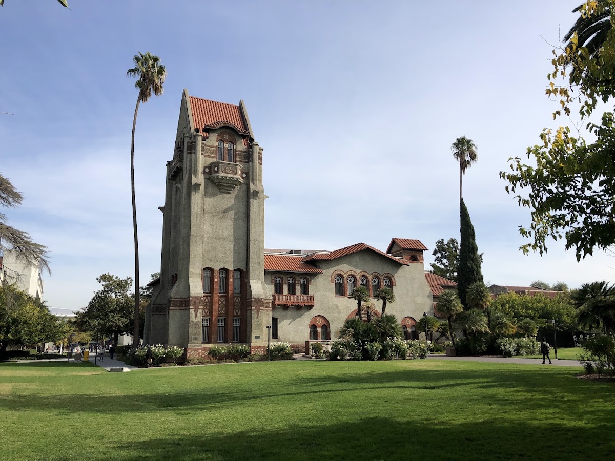 Morris Dailey Auditorium