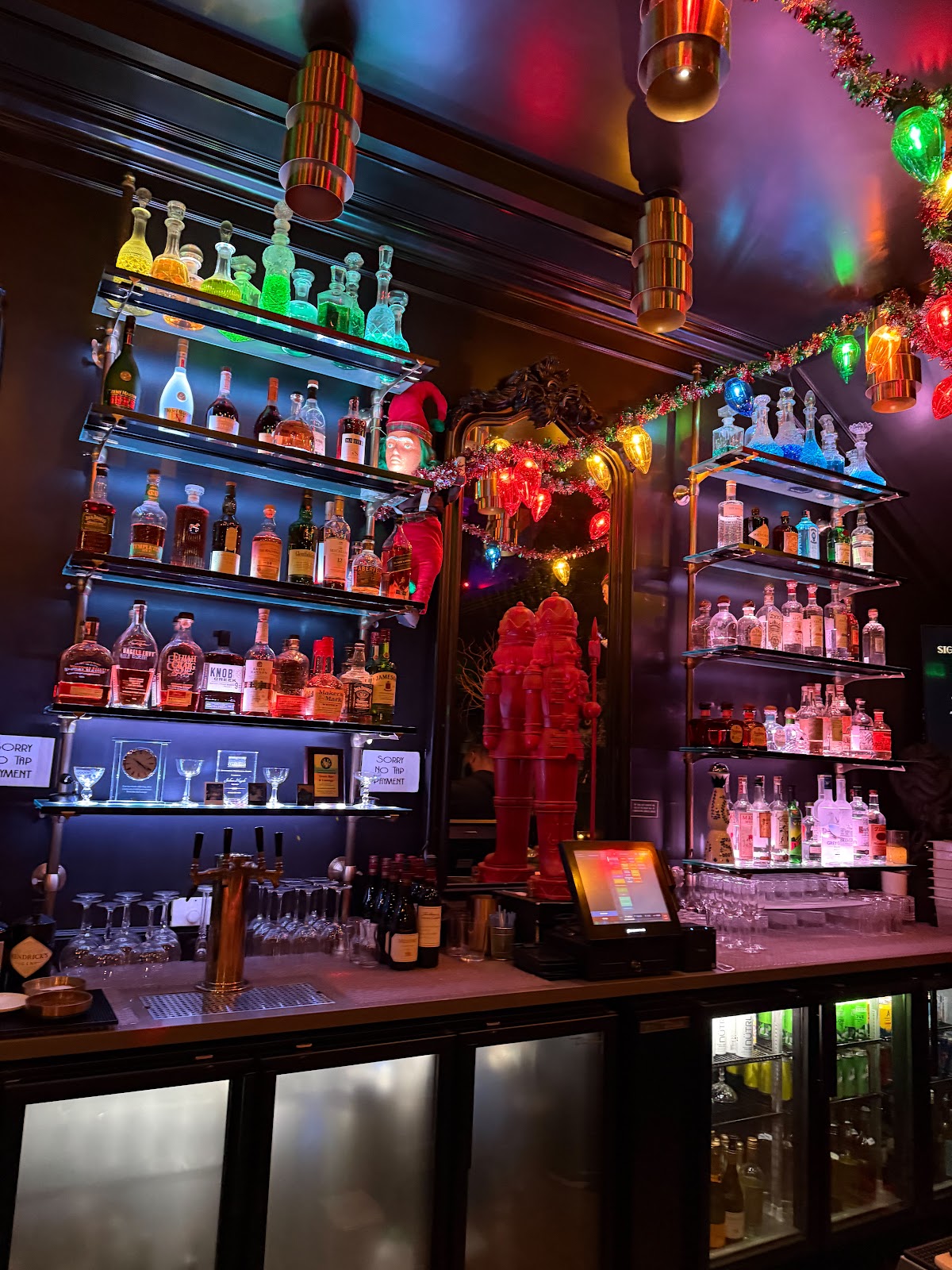 Town Bar & Lounge