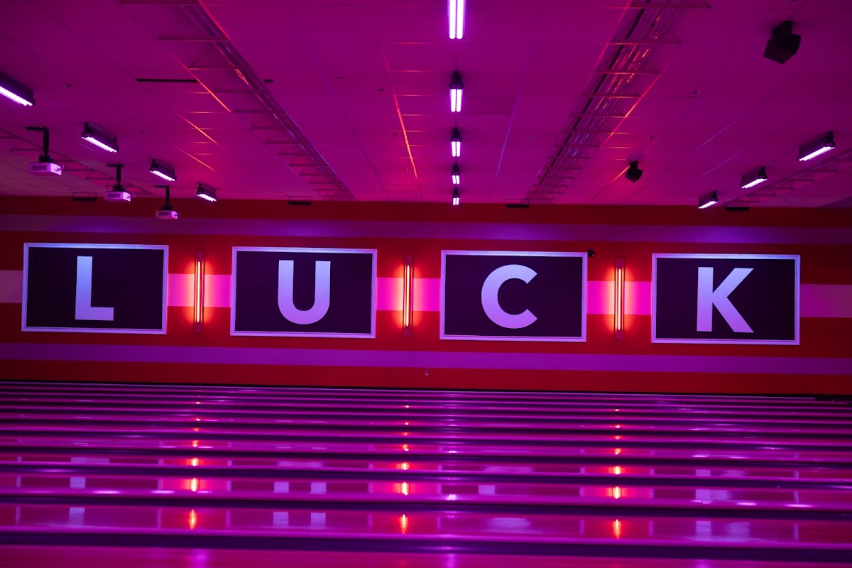 Lucky Strike Brentwood