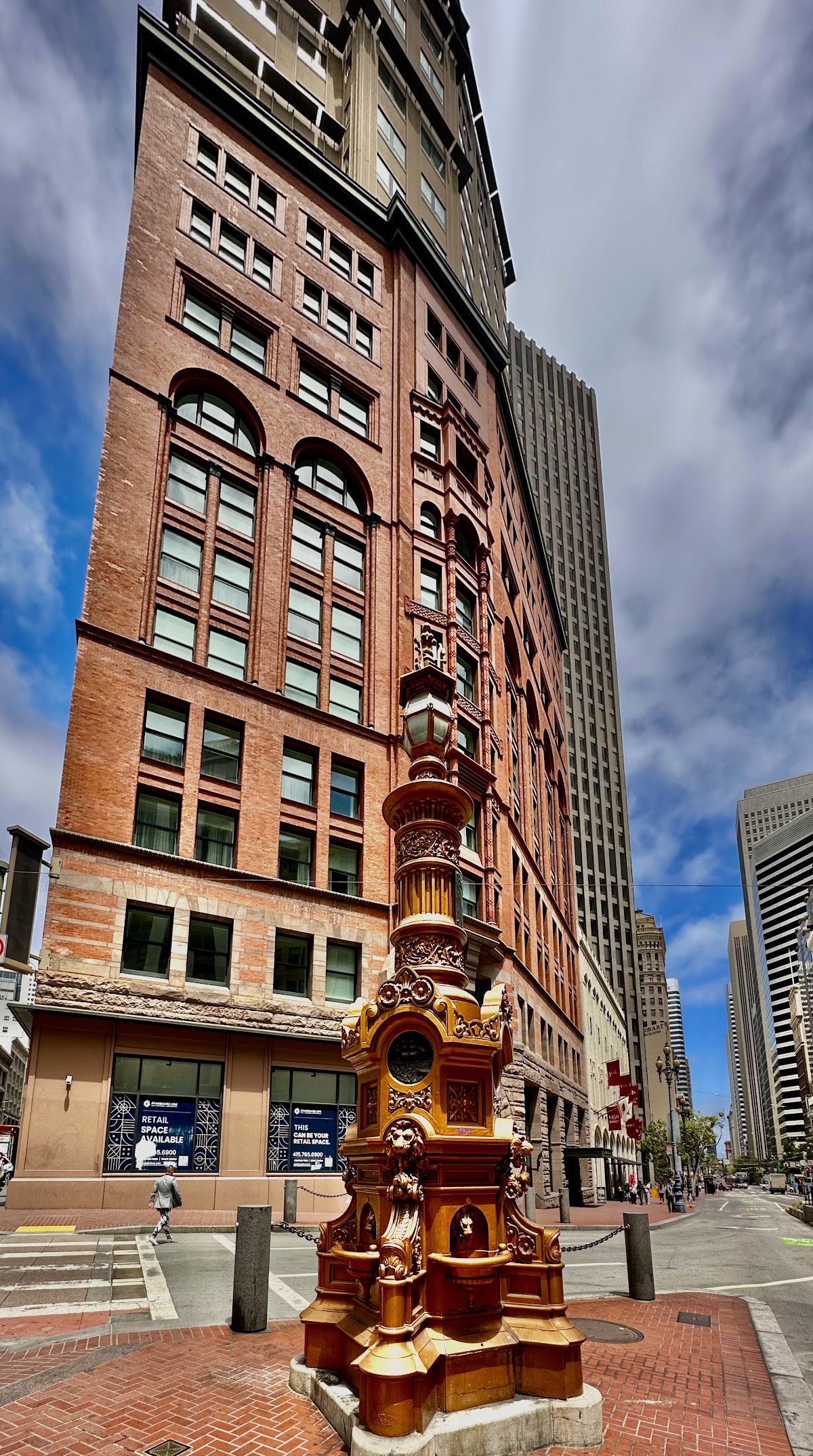 Old Chronicle building (Historical Landmark)