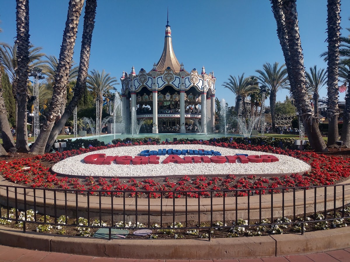 Carousel Columbia